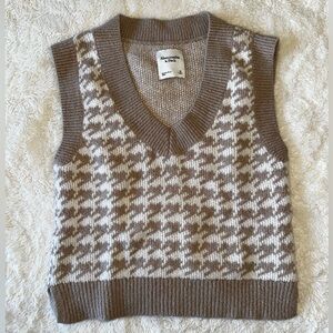Abercrombie Sweater Vest Houndstooth Beige XS